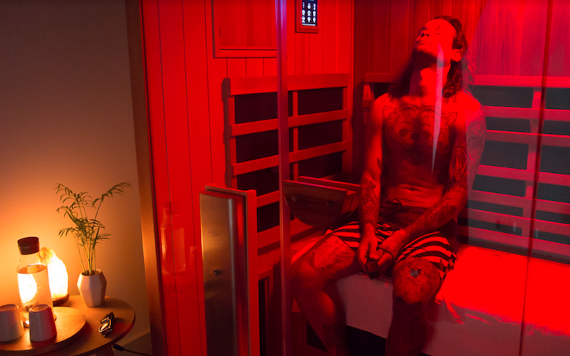 Access free red light therapy with your sauna booking at this Maroubra wellness haven