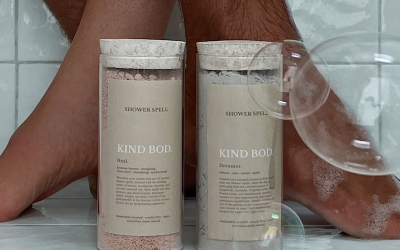 Want the feeling of an invigorating and relaxing bath but only have a shower? This is for you 