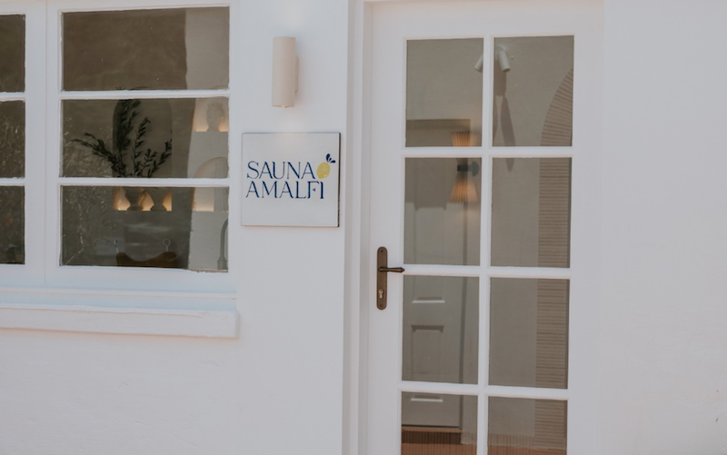 Contrast therapy with an aperitivo? Now available at wellness haven Sauna Amalfi 