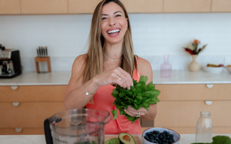 Can’t Afford All Organic? Here’s the Low-Tox Gut Hack This Health Coach and Mum Swears By