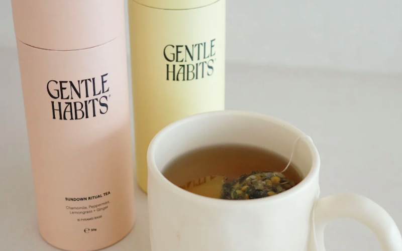 This new tea invites you to create a ritual at sunrise and sundown to take time for you