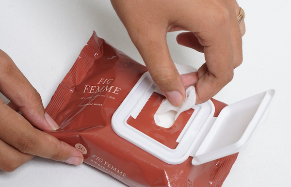 Biodegradable intimate wipes are now here thanks to Poosh approved Fig Femme