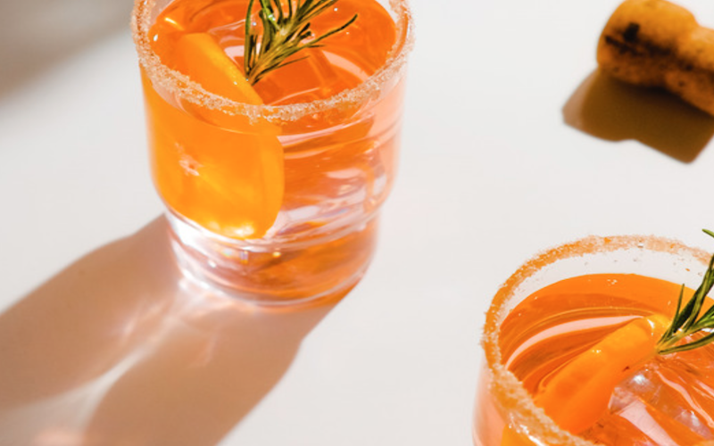 Thought of trying zero alc wine beer or spirits? This gift with purchase could be your sign