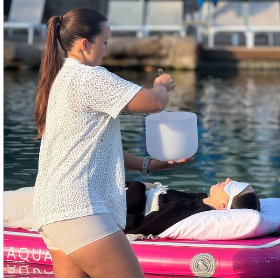 Aqua Sculpt Winter Retreat