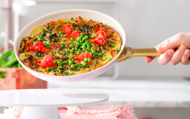 Win the OG non-toxic pan and more kitchen goodies for all your winter baking this season