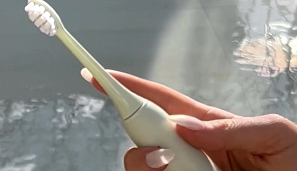 Get your hands on this uber sleek looking sustainable electric toothbrush for sensitive teeth